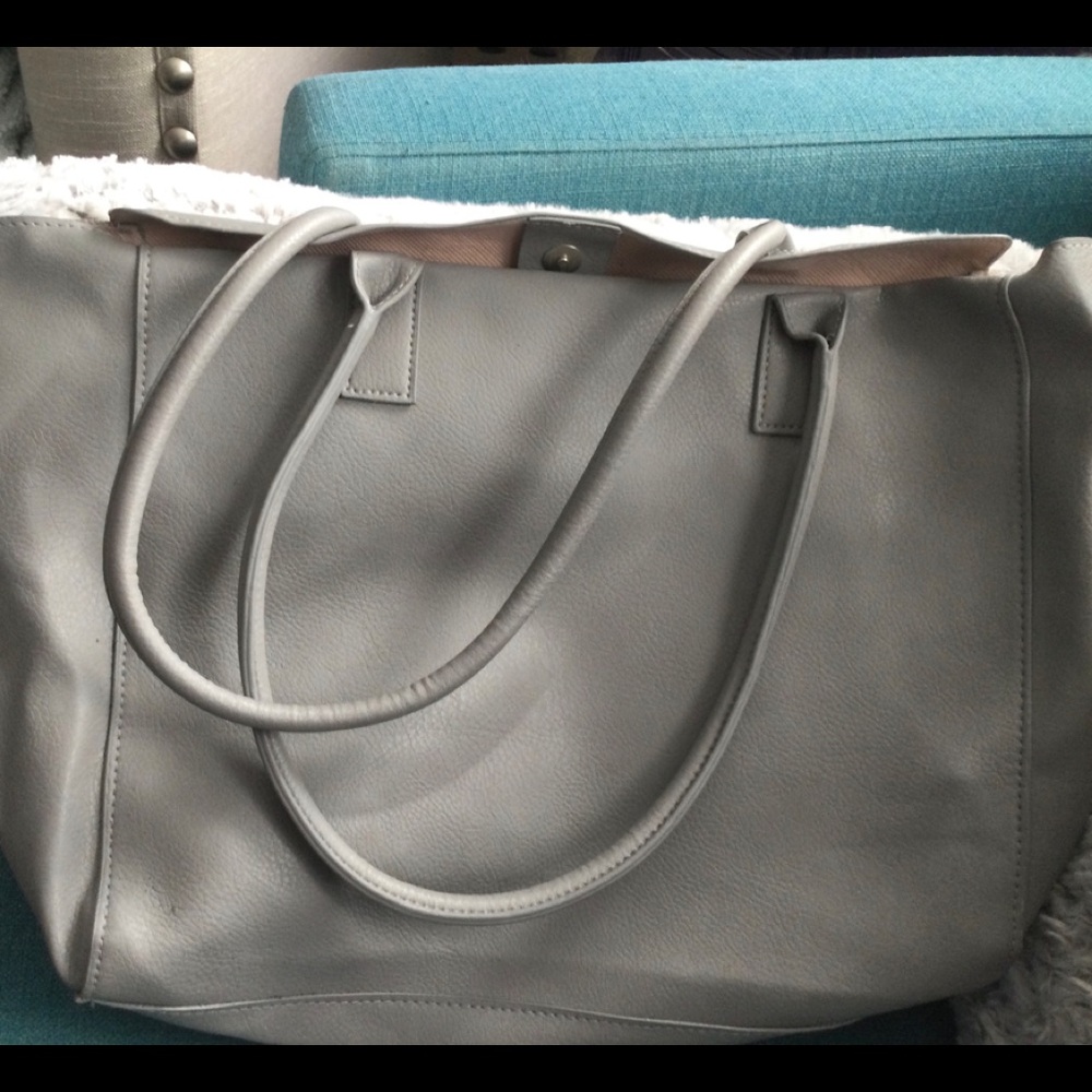 Vegan leather grey tote
